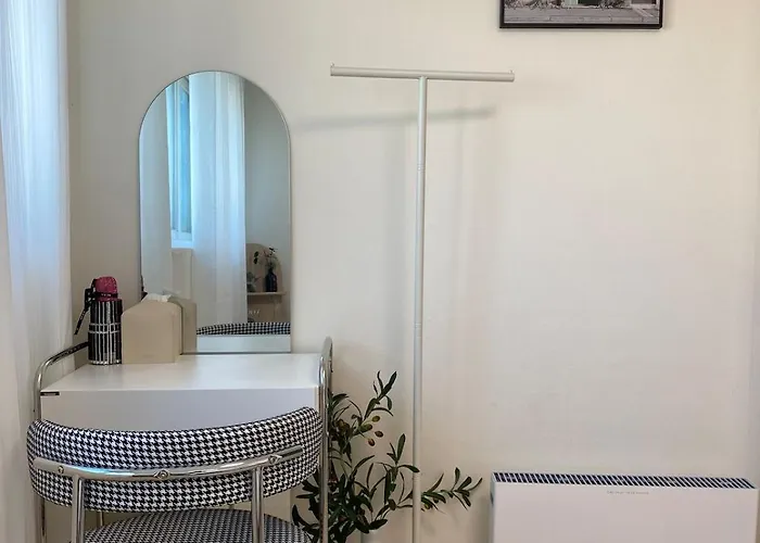 Apartamento 지하철1분 엘리베이터 3룸5배드 가족환영,30평넓은숙소, 뷰맛집 동대문 동묘 데몬헌터스 광장시장 10분, 경복궁 명동 성수 홍대 광화문 남대문 중심숙소 20분 *