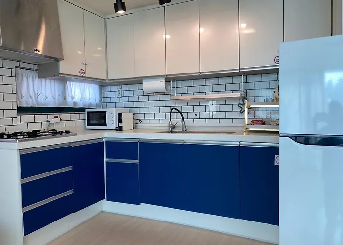 Apartamento 지하철1분 엘리베이터 3룸5배드 가족환영,30평넓은숙소, 뷰맛집 동대문 동묘 데몬헌터스 광장시장 10분, 경복궁 명동 성수 홍대 광화문 남대문 중심숙소 20분 *